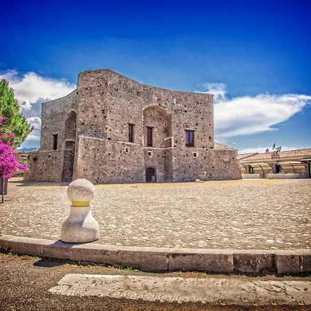 Big Rose Affittacamere 4*